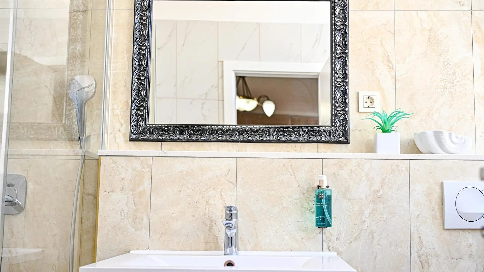 Il Giardino Exclusive Rooms And Suite Zadar 0*,